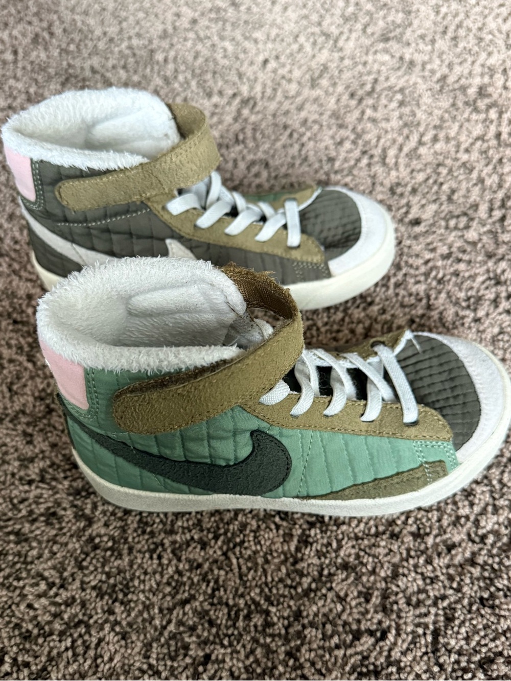 Nike Blazer Mid 77 PS Oil Green kids size 11